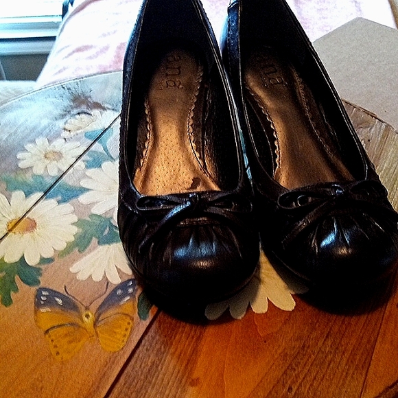 Ana Brown sz6 Pumps - Picture 1 of 7